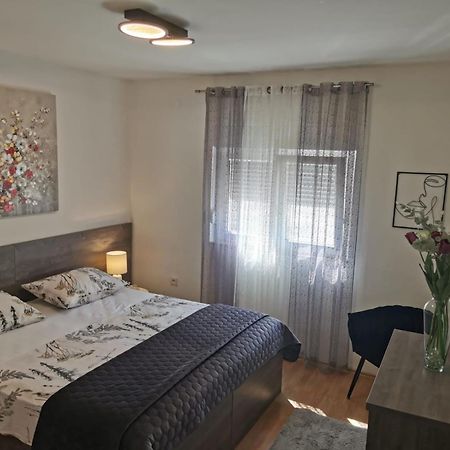 Appartamento Apartman Maria, Ciovo Traù Esterno foto