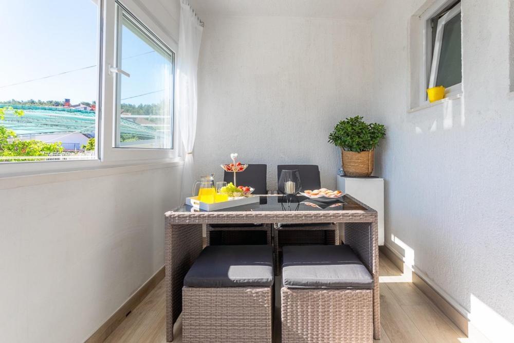 Appartamento Apartman Maria, Ciovo Traù Esterno foto